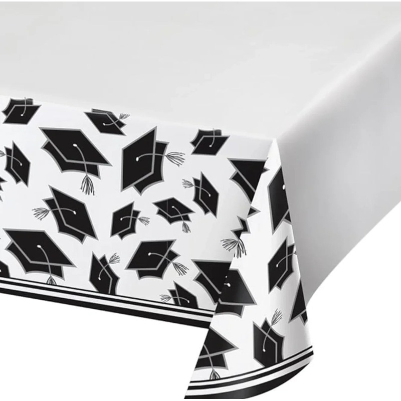 White And Black Graduation Tablecover 54 in/po x 102 in/po (137 cm x 259 cm)