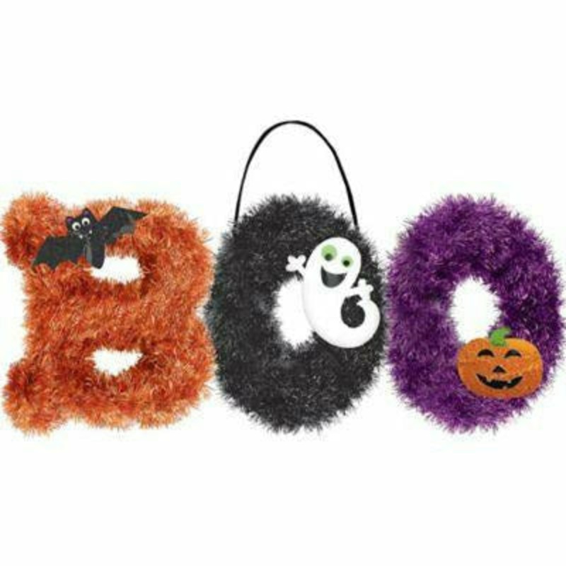 BOO Tinsel Sign