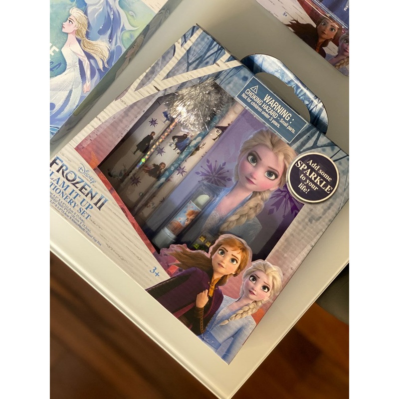 Frozen 2 Glam It Up Stationery Set In Box