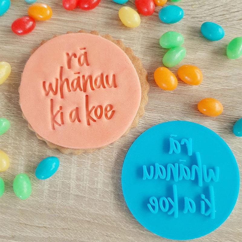 R Whnau Fondant Stamp